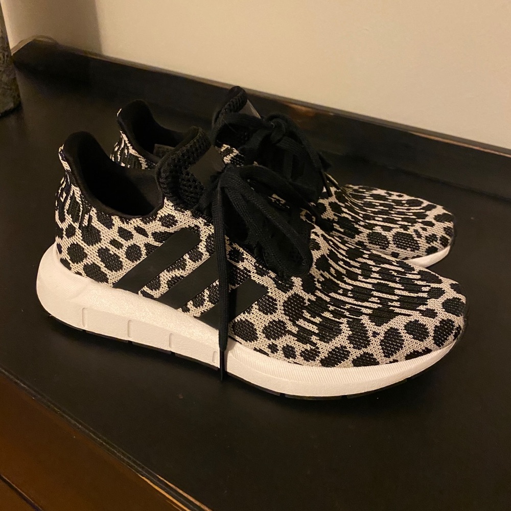 Adidas Swift Run Leopard Sneakers 7.5!